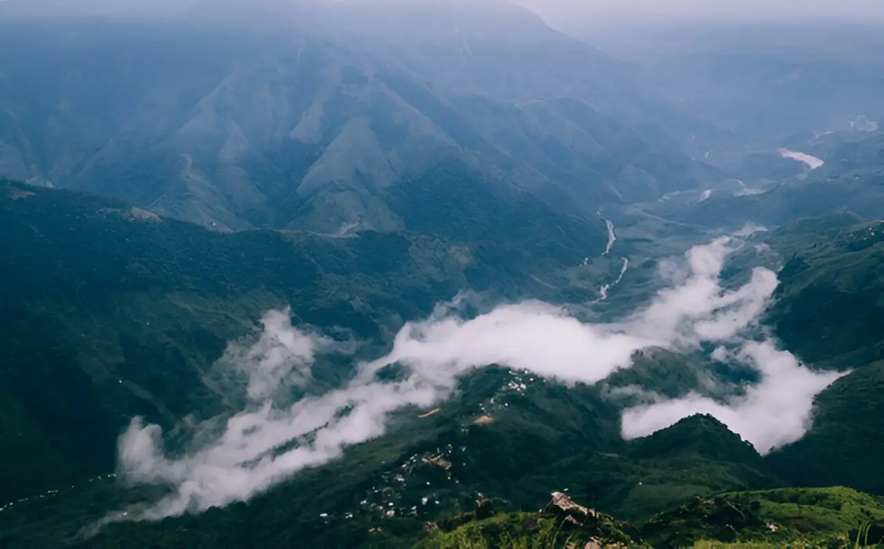 Meghalaya 7 Days 6 Nights Group Tour Package